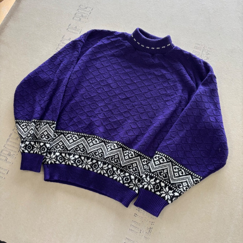 Vintage 90s Surf style‎ Sweater